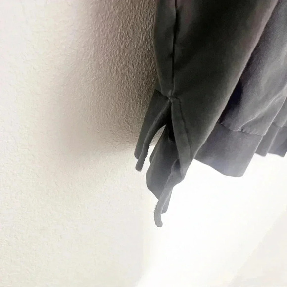 Amuse Society Charcoal Gray Keller Fringe Sweater, Size Medium - Picture 3 of 11